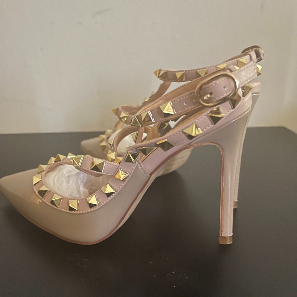 Vocosi studded heels Size 7 US - Picture 3 of 6